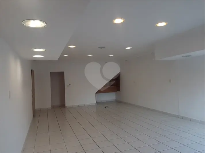 Salão Comercial para alugar em Limão – SP