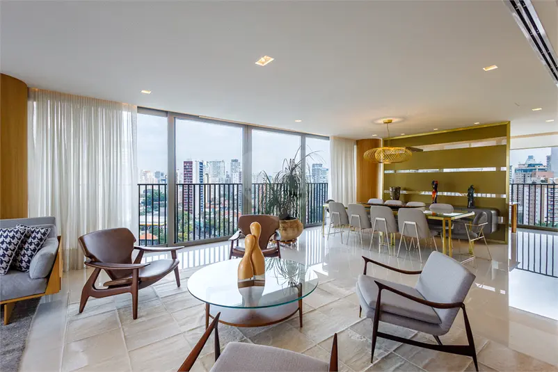 Apartamento com 4 quartos à venda em Vila Olímpia – SP