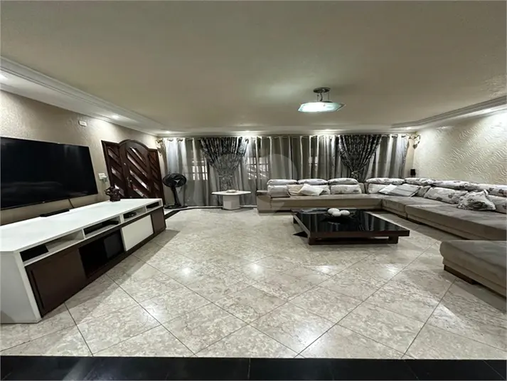 Sobrado com 3 quartos à venda ou para alugar em Vila Maria – SP