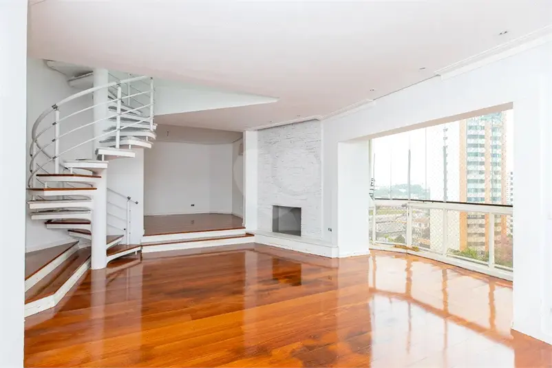 Apartamento com 4 quartos à venda em Moema – SP