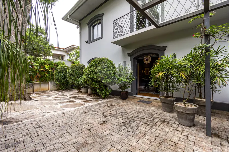 Casa com 3 quartos à venda em Jardim Europa – SP