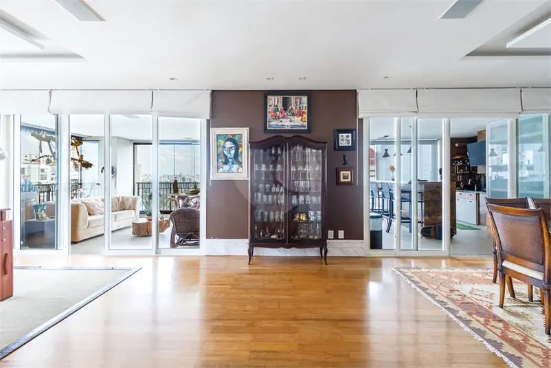 Apartamento com 4 quartos à venda em Paraíso – SP
