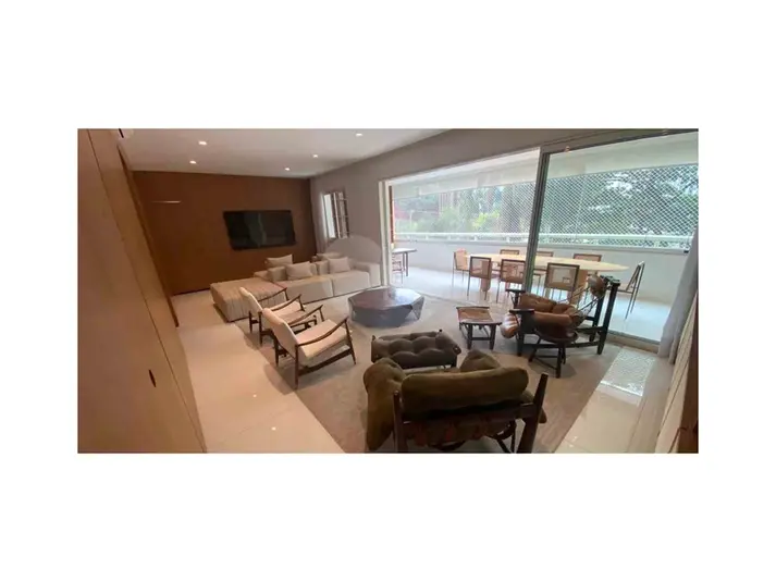 Apartamento com 3 quartos à venda em Itaim Bibi – SP