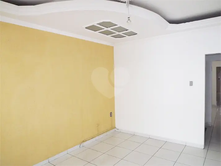 Casa à venda ou para alugar em Saúde – SP