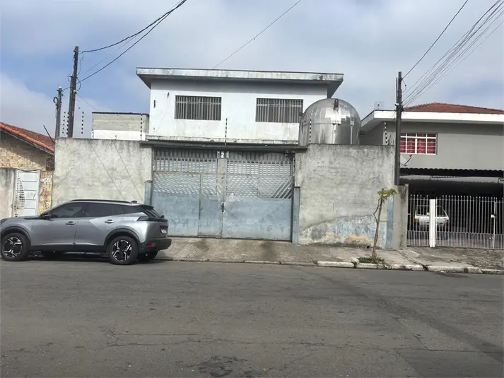 Prédio inteiro à venda em Parque Novo Mundo – SP
