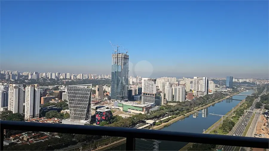 Apartamento com 3 quartos à venda em Morumbi – SP