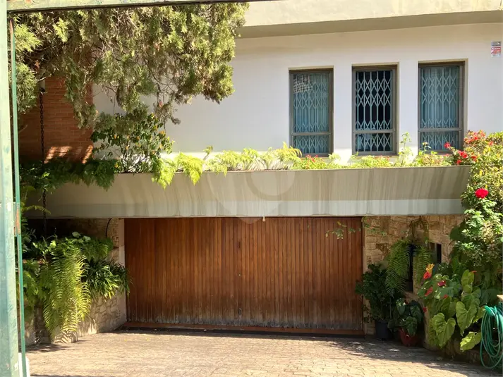 Casa com 5 quartos à venda ou para alugar em Vila Maria – SP