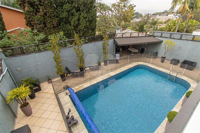Casa com 4 quartos à venda em Chácara Flora – SP