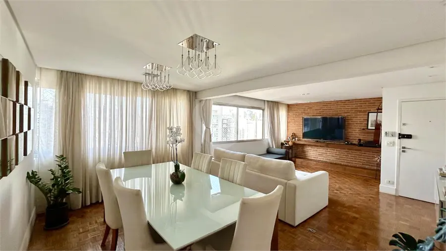 Apartamento com 2 quartos à venda ou para alugar em Vila Olímpia – SP