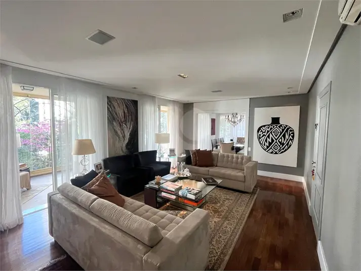 Apartamento com 4 quartos à venda em Panamby – SP