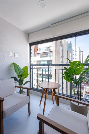 Apartamento com 2 quartos à venda ou para alugar em Moema – SP