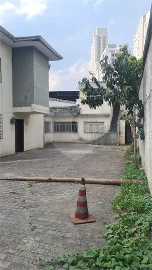 Galpão à venda em Cambuci – SP