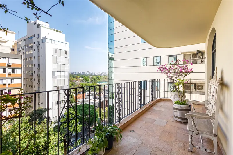 Apartamento com 4 quartos à venda em Jardim América – SP