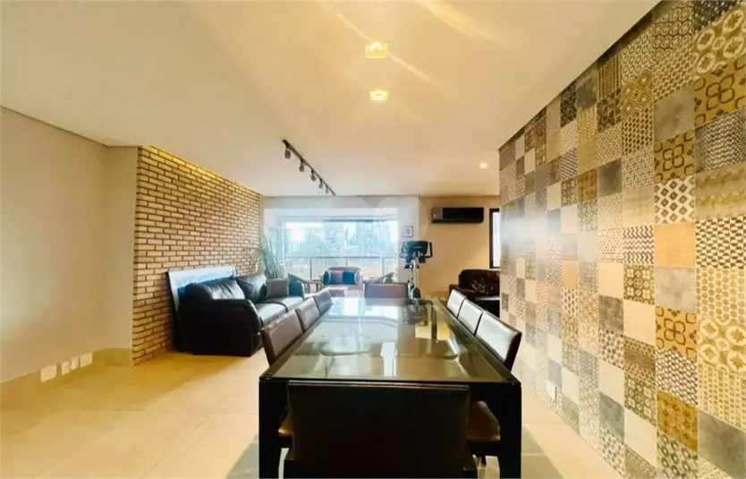 Apartamento com 3 quartos à venda em Vila Nova Conceição – SP