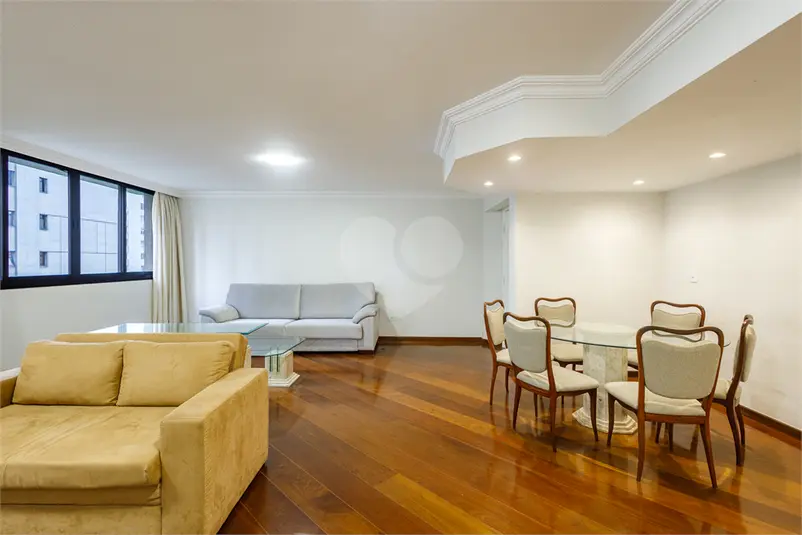 Apartamento com 3 quartos à venda em Jardim Europa – SP