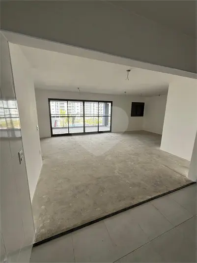 Apartamento com 3 quartos à venda em City America – SP