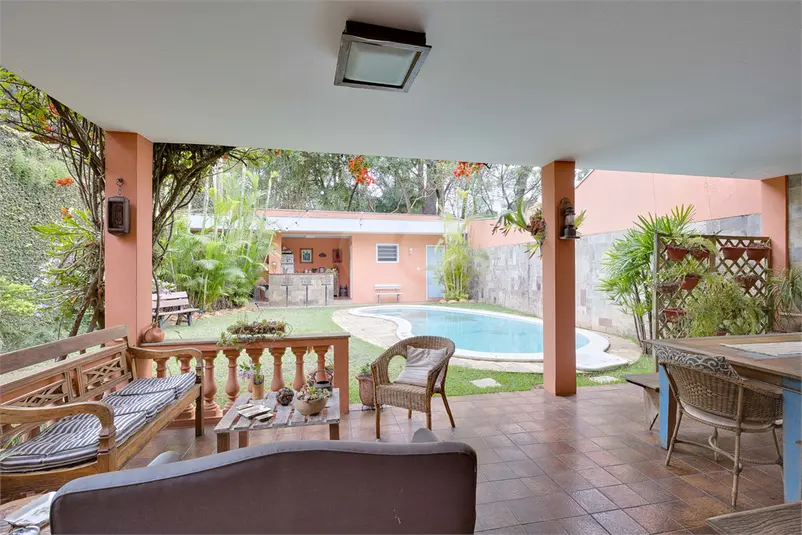 Casa com 4 quartos à venda em Jardim Marajoara – SP