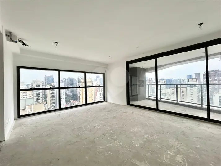 Apartamento com 3 quartos à venda em Vila Olímpia – SP