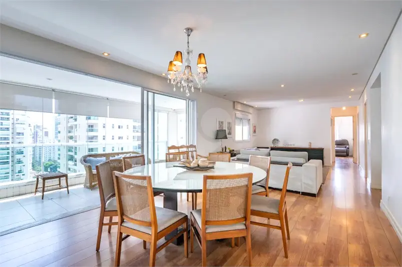 Apartamento com 3 quartos à venda em Campo Belo – SP