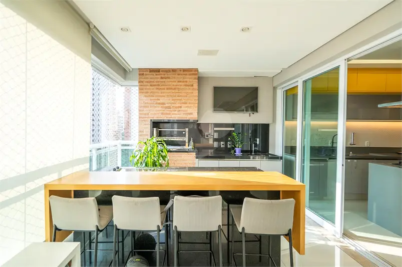 Apartamento com 4 quartos à venda em Tatuapé – SP