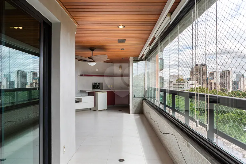 Apartamento com 4 quartos à venda em Alto de Pinheiros – SP