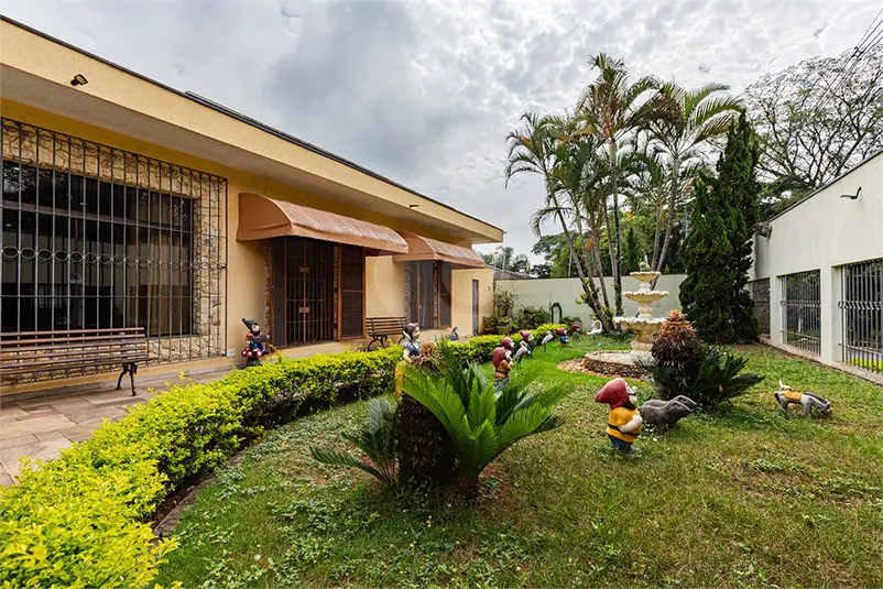 Casa térrea com 4 quartos à venda em Alto da Lapa – SP