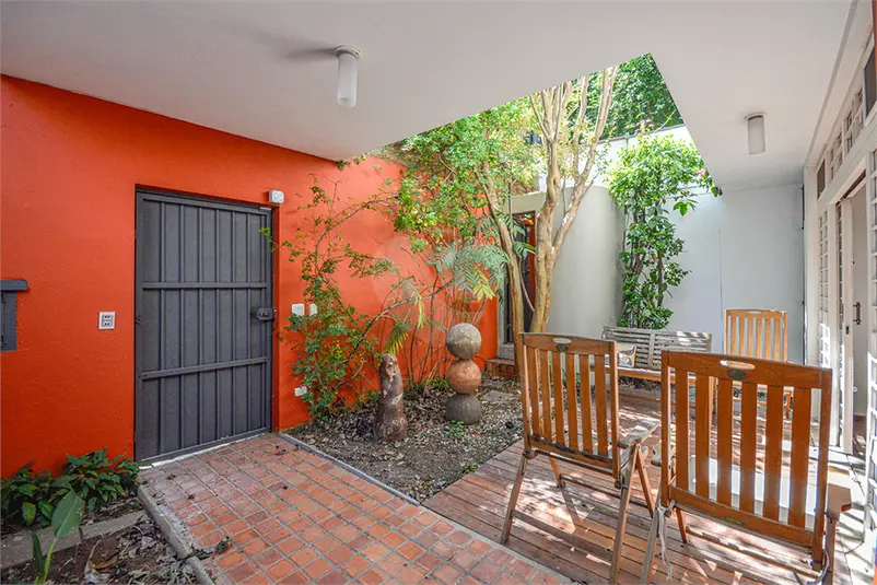 Casa com 4 quartos à venda em Sumaré – SP