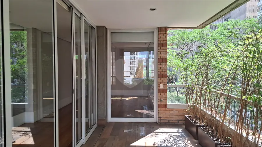 Apartamento com 2 quartos à venda em Itaim Bibi – SP