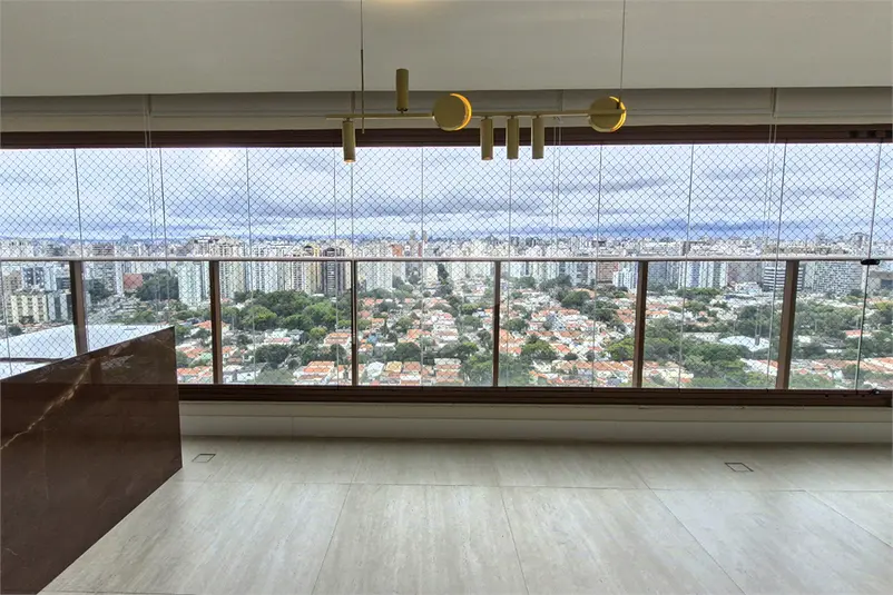 Apartamento com 3 quartos à venda em Brooklin – SP
