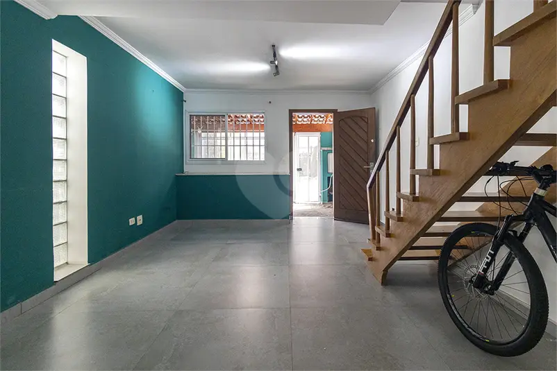 Sobrado com 2 quartos à venda ou para alugar em Pinheiros – SP