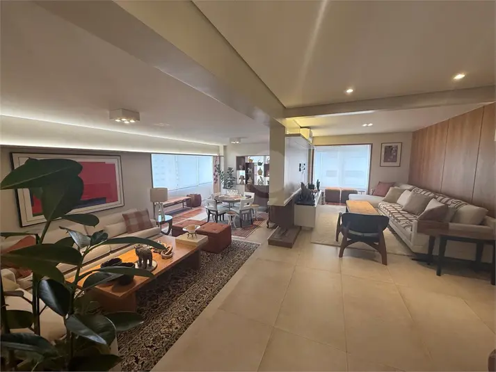 Apartamento com 3 quartos à venda em Indianópolis – SP