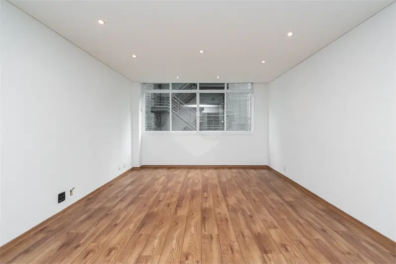 Apartamento com 3 quartos à venda ou para alugar em Itaim Bibi – SP