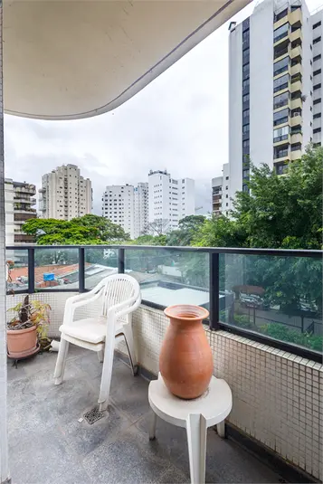 Apartamento com 3 quartos à venda em Moema – SP