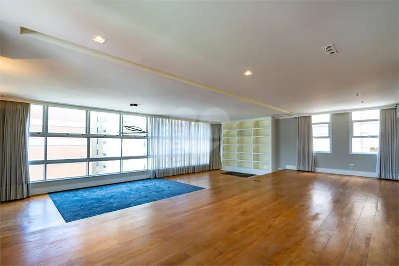 Apartamento com 3 quartos à venda em Cerqueira Cesar – SP