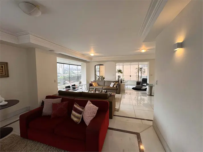 Apartamento com 4 quartos à venda em Pacaembú – SP