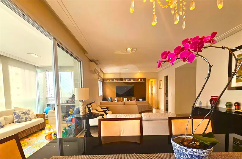 Apartamento com 3 quartos à venda em Campo Belo – SP