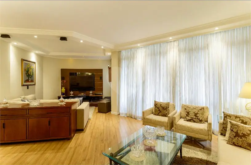Apartamento com 3 quartos à venda em Moema – SP