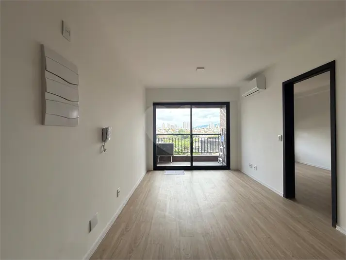 Apartamento com 1 quarto para alugar em Santana – SP