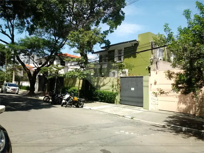 Casa com 4 quartos à venda em Higienópolis – SP