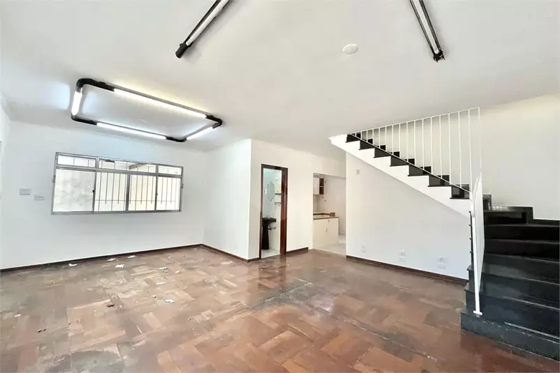 Casa com 4 quartos à venda ou para alugar em Jabaquara – SP