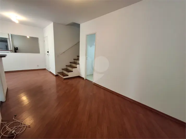 Duplex com 2 quartos à venda em Moema – SP