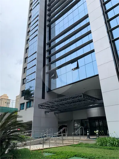 Salas à venda ou para alugar em Alto de Pinheiros – SP