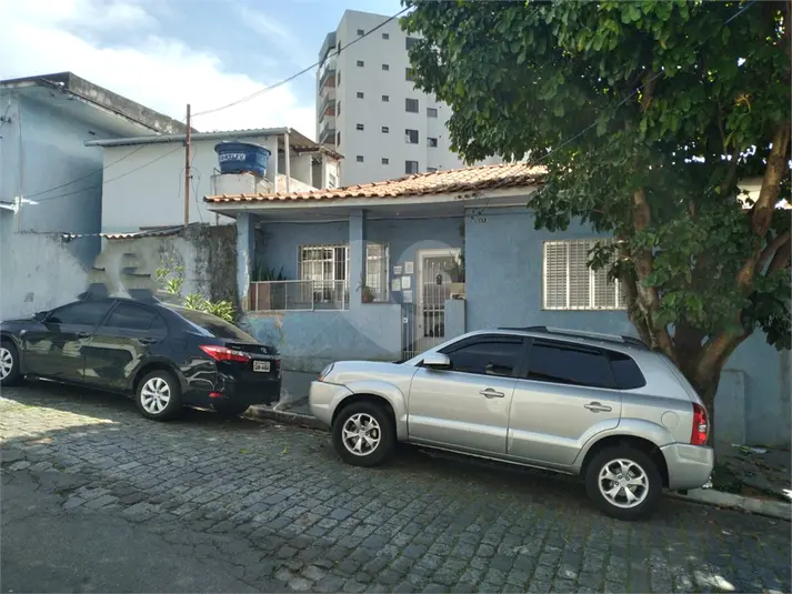 Casa térrea com 5 quartos à venda ou para alugar em Saúde – SP