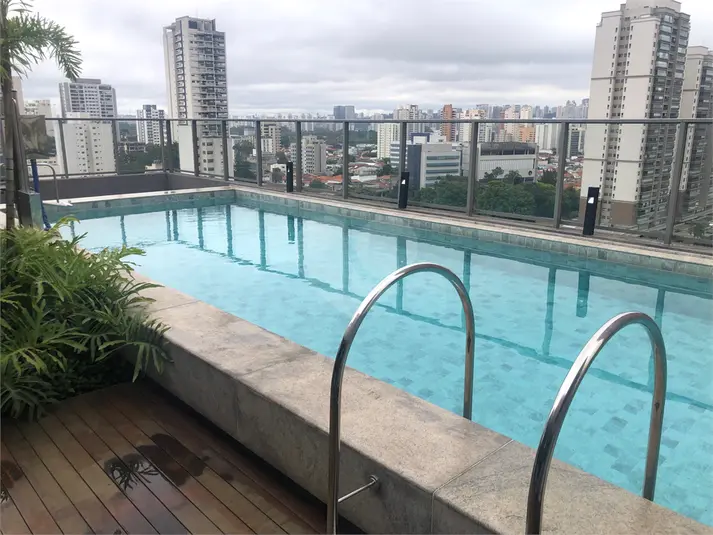 Studio com 1 quarto à venda ou para alugar em Santo Amaro – SP