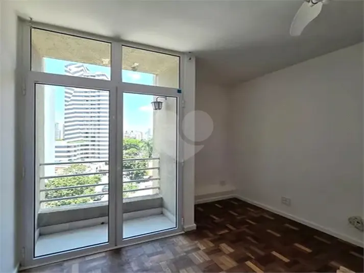 Apartamento com 3 quartos à venda em Moema – SP