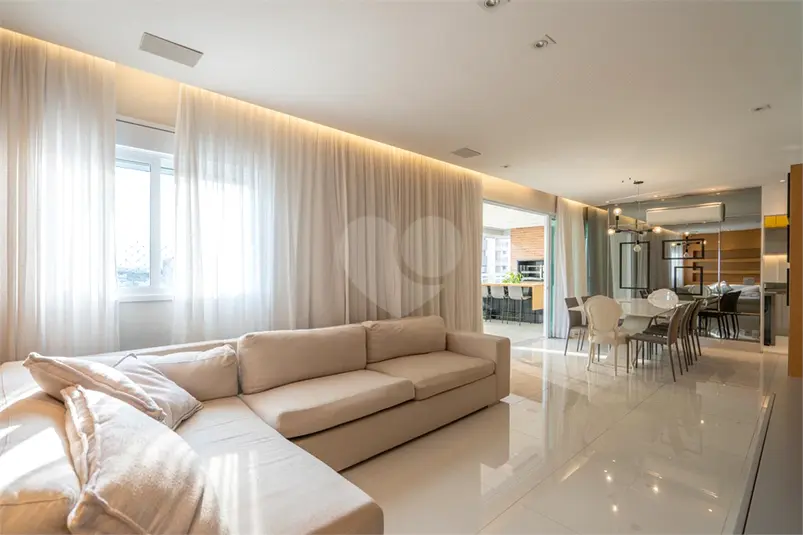 Apartamento com 4 quartos à venda em Tatuapé – SP