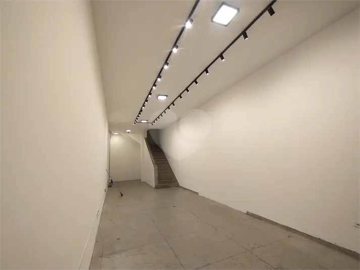 Salão Comercial para alugar em Brás – SP