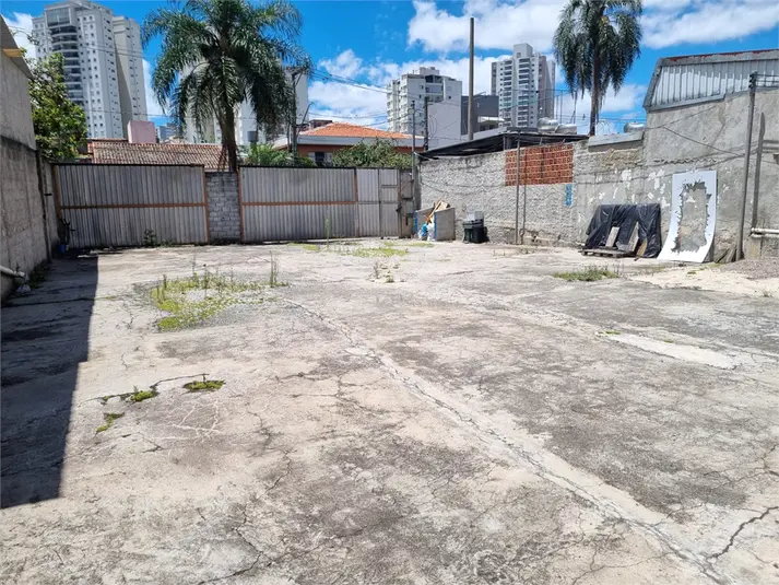 Terreno com 1 quarto à venda ou para alugar em Santo Amaro – SP
