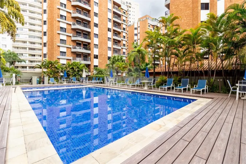 Apartamento com 3 quartos à venda ou para alugar em Alto da Lapa – SP