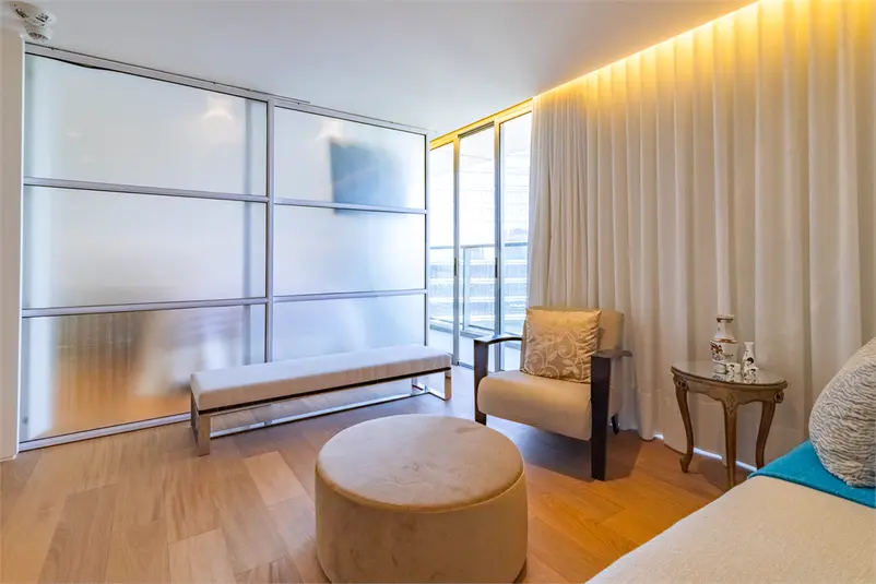 Apartamento com 1 quarto à venda ou para alugar em Vila Olímpia – SP